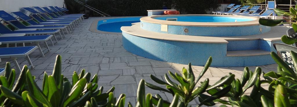 מרינה די מסה Hotel Eco Del Mare מראה חיצוני תמונה