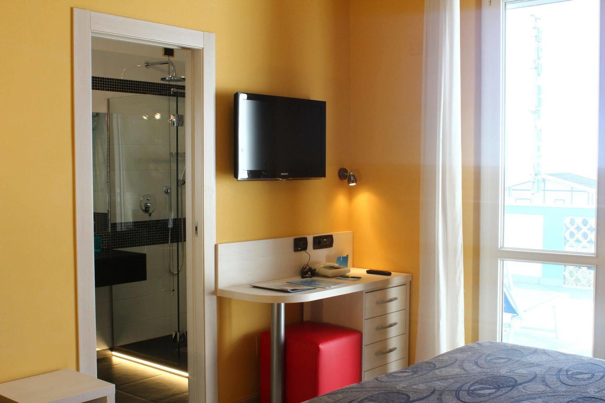 מרינה די מסה Hotel Eco Del Mare מראה חיצוני תמונה