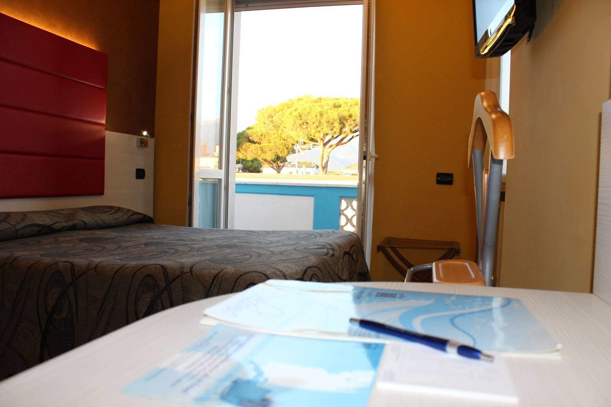 מרינה די מסה Hotel Eco Del Mare מראה חיצוני תמונה